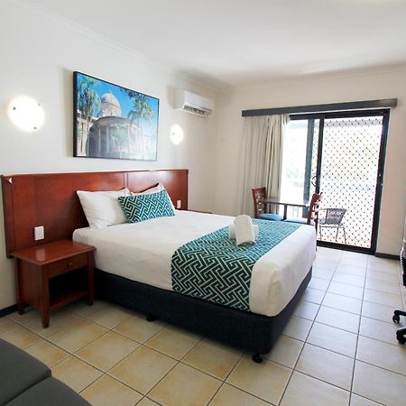 Coffee House Apartment Motel Рокхемптън Екстериор снимка