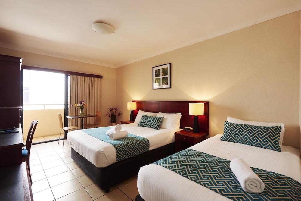 Coffee House Apartment Motel Рокхемптън Екстериор снимка