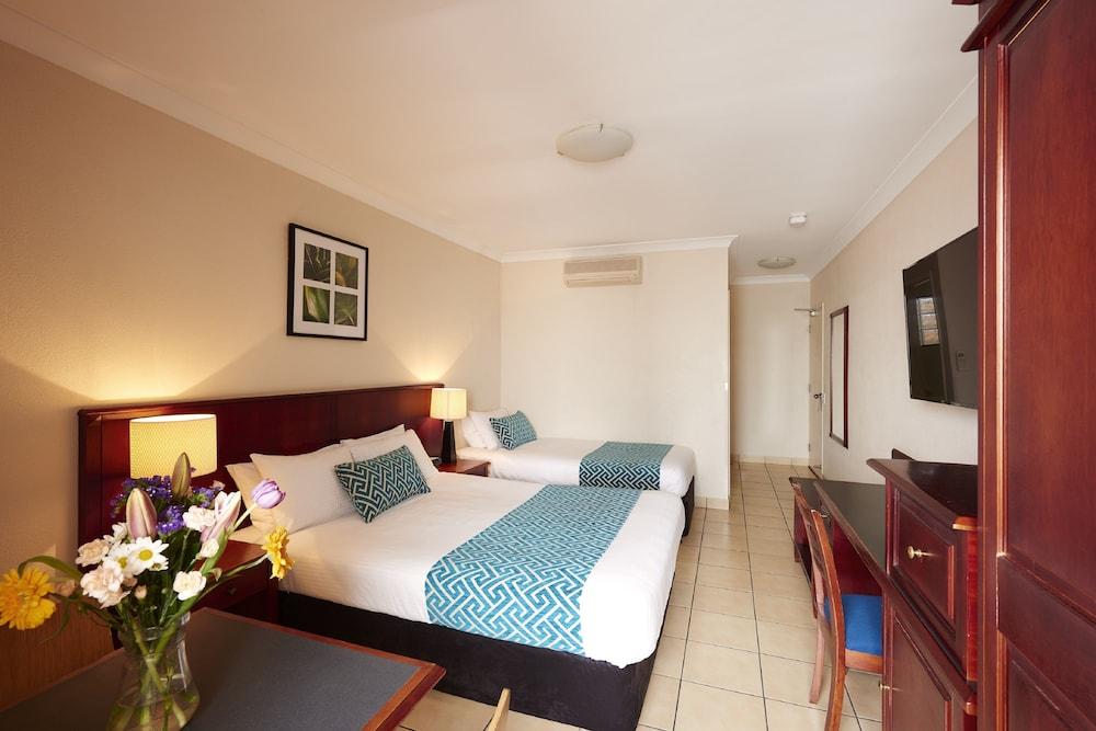 Coffee House Apartment Motel Рокхемптън Екстериор снимка