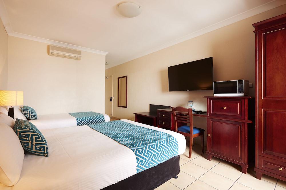 Coffee House Apartment Motel Рокхемптън Екстериор снимка