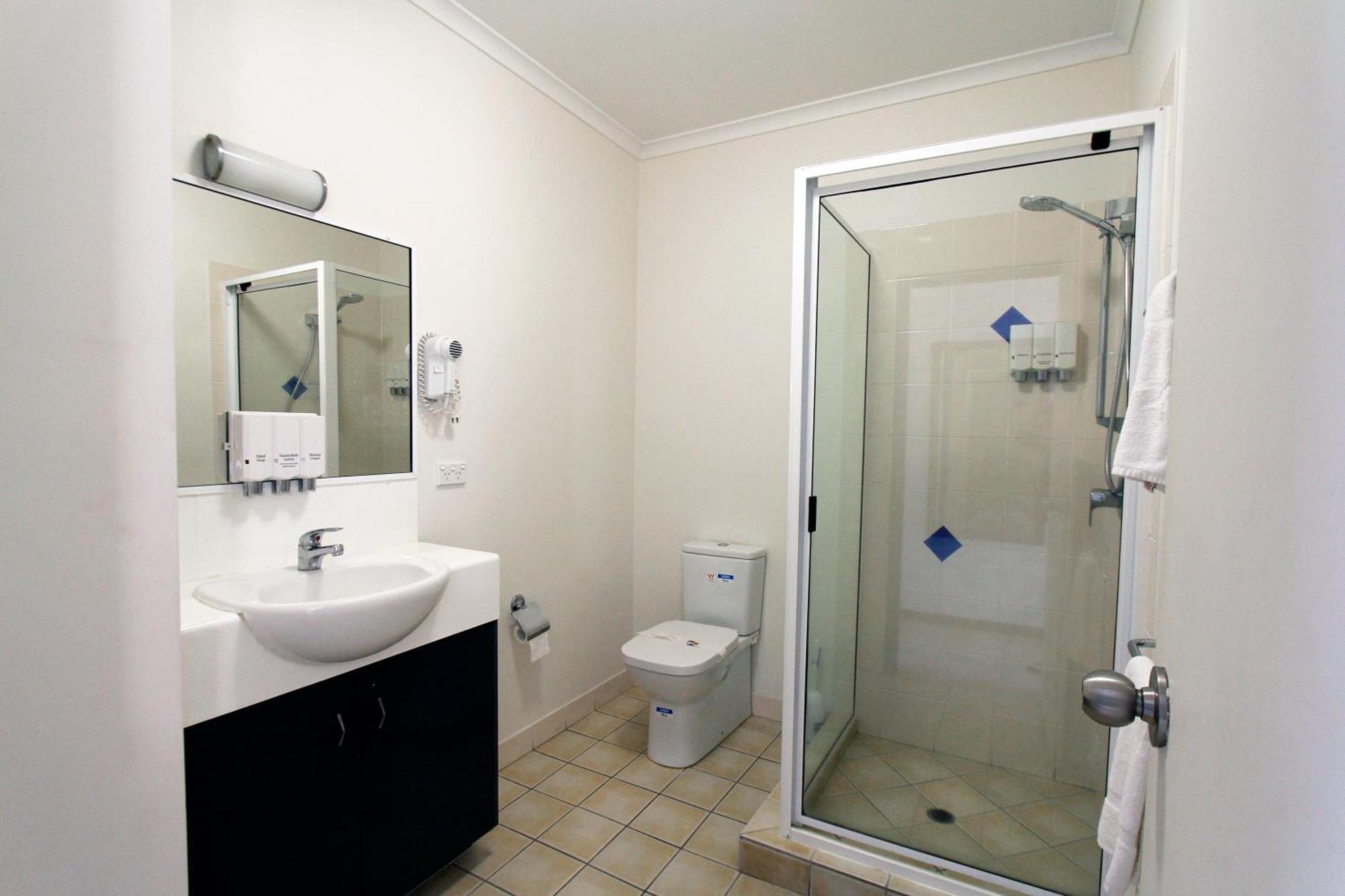 Coffee House Apartment Motel Рокхемптън Екстериор снимка