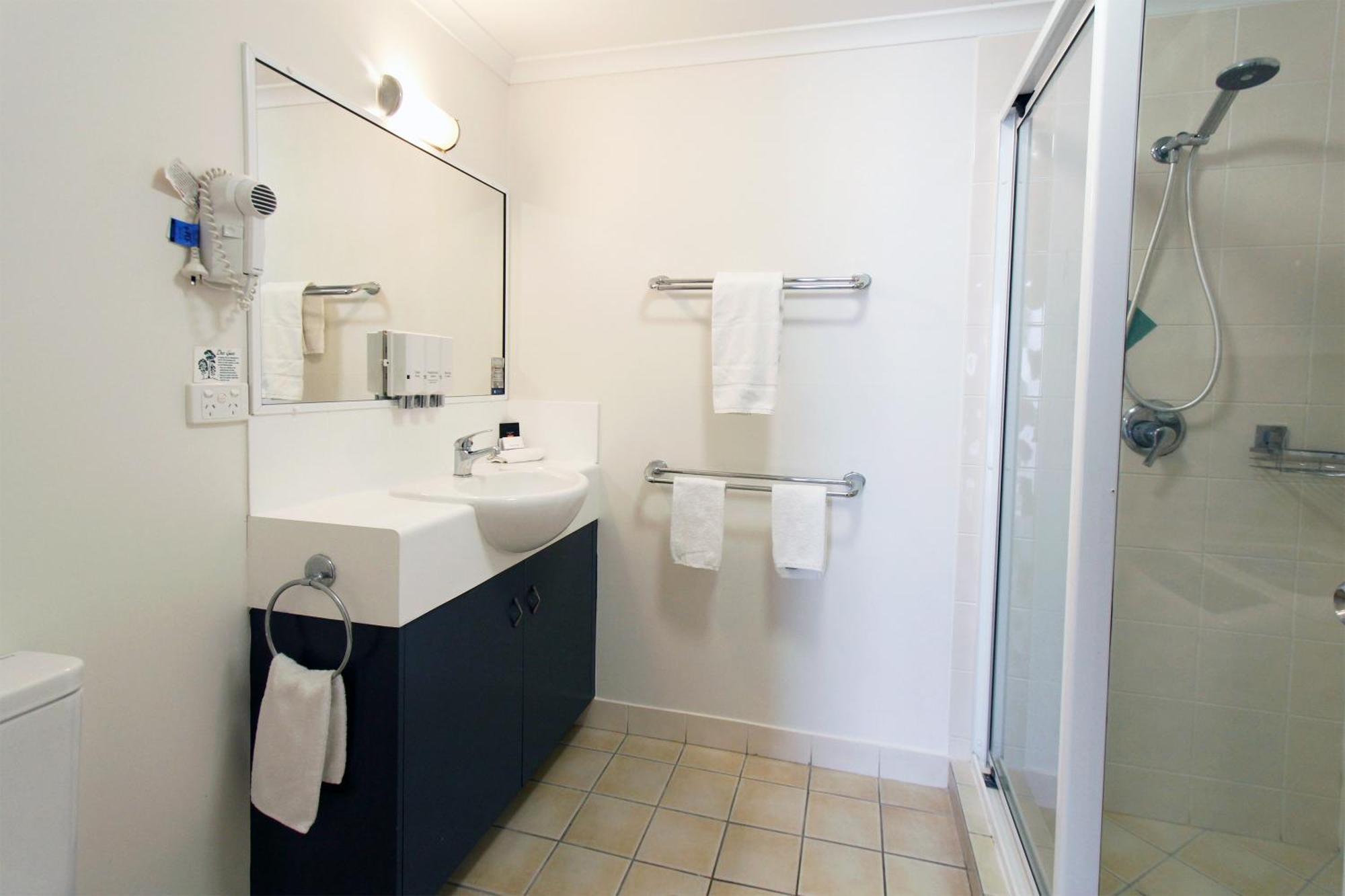 Coffee House Apartment Motel Рокхемптън Екстериор снимка